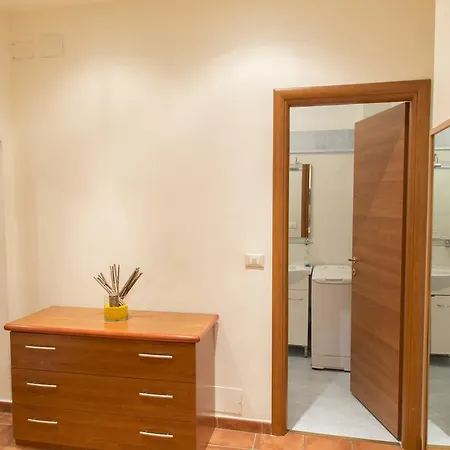 Gianicolo Garden Apartment Rome